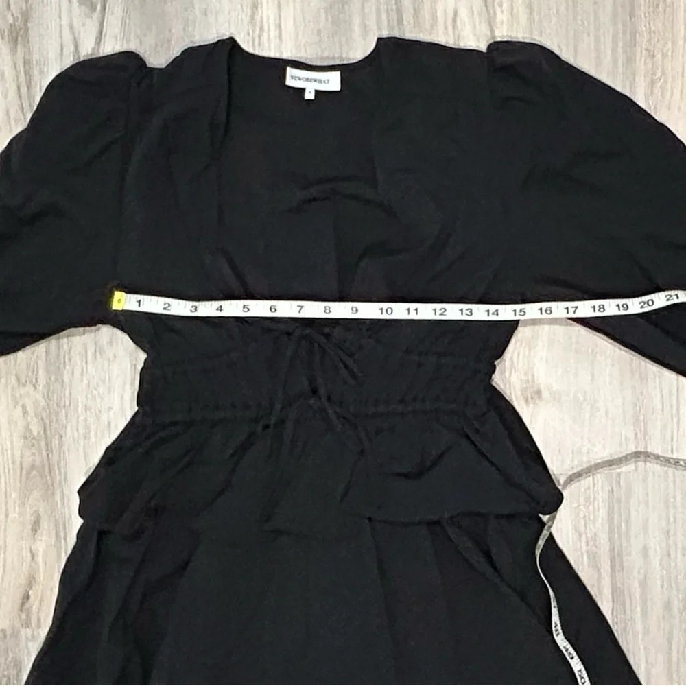 WeWoreWhat Plunging V Neck Long Sleeve Peasant Midi Dress Black Size M - Picture 4 of 10
